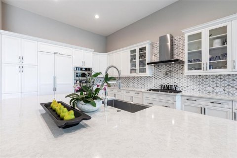 House in Bradenton, Florida 5 bedrooms, 343.92 sq.m. № 1587269 - photo 20