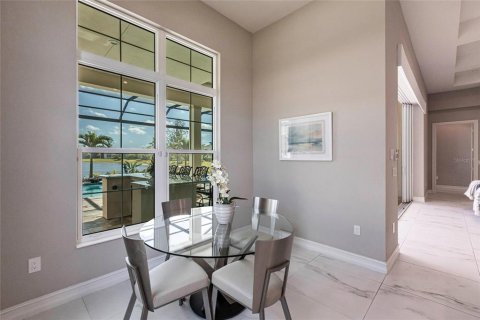House in Bradenton, Florida 5 bedrooms, 343.92 sq.m. № 1587269 - photo 30