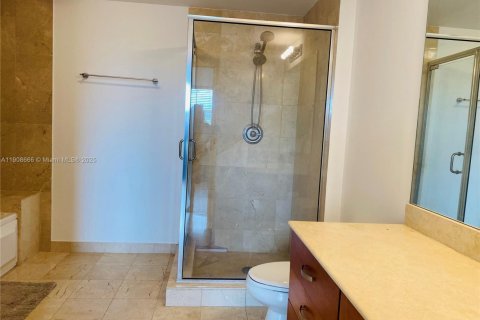 Condominio en venta en Coral Gables, Florida, 2 dormitorios, 111.67 m2 № 1964615 - foto 10