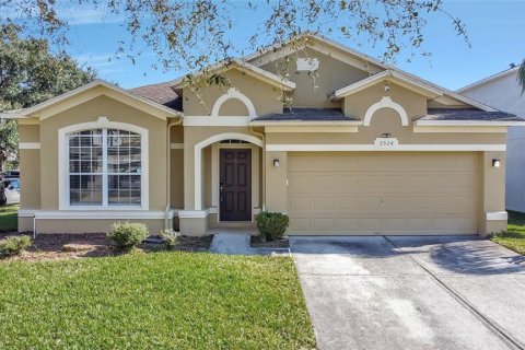 House in Orlando, Florida 4 bedrooms, 202.53 sq.m. № 1212105 - photo 2