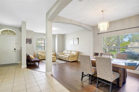 House in Orlando, Florida 4 bedrooms, 202.53 sq.m. № 1212105 - photo 20