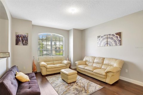 House in Orlando, Florida 4 bedrooms, 202.53 sq.m. № 1212105 - photo 6