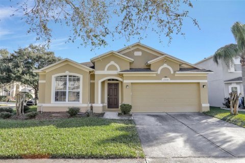 House in Orlando, Florida 4 bedrooms, 202.53 sq.m. № 1212105 - photo 1