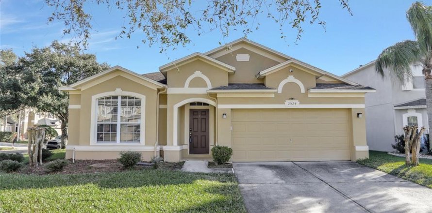 House in Orlando, Florida 4 bedrooms, 202.53 sq.m. № 1212105
