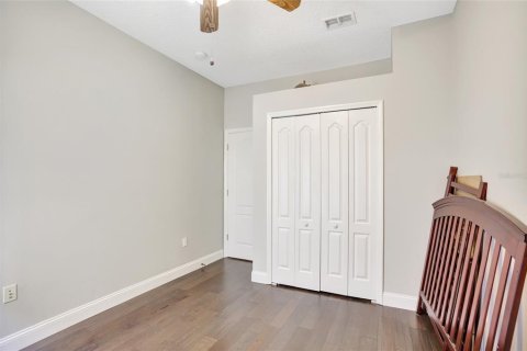 House in Orlando, Florida 4 bedrooms, 202.53 sq.m. № 1212105 - photo 28