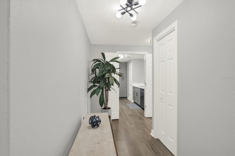 Купить кондоминиум в Тампа, Флорида 7 комнат, 115.2м2, № 2098984 - фото 3
