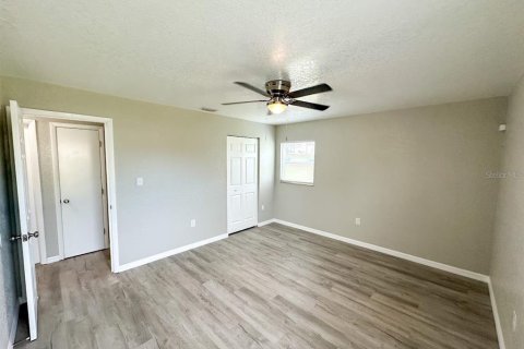 Villa ou maison à vendre à Haines City, Floride: 3 chambres, 93.92 m2 № 2394041 - photo 22