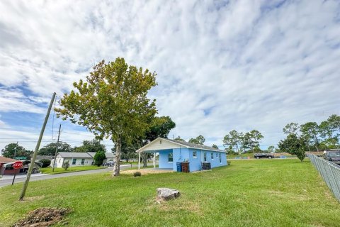 Villa ou maison à vendre à Haines City, Floride: 3 chambres, 93.92 m2 № 2394041 - photo 5