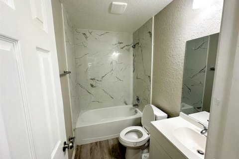 Villa ou maison à vendre à Haines City, Floride: 3 chambres, 93.92 m2 № 2394041 - photo 15