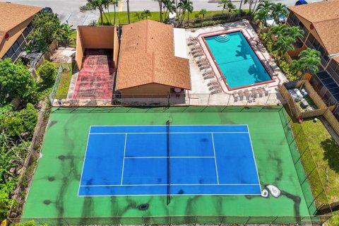 Touwnhouse à vendre à Sunrise, Floride: 3 chambres, 119.01 m2 № 1968780 - photo 5