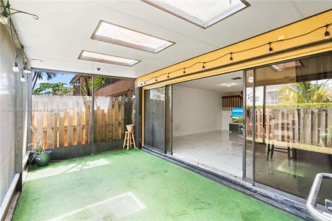 Touwnhouse à vendre à Sunrise, Floride: 3 chambres, 119.01 m2 № 1968780 - photo 20