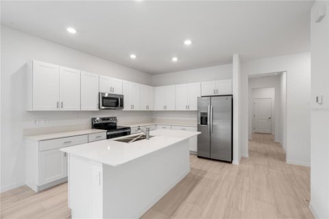 Casa en alquiler en Land O' Lakes, Florida, 3 dormitorios, 138.05 m2 № 2093244 - foto 18