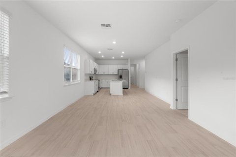 Casa en alquiler en Land O' Lakes, Florida, 3 dormitorios, 138.05 m2 № 2093244 - foto 21