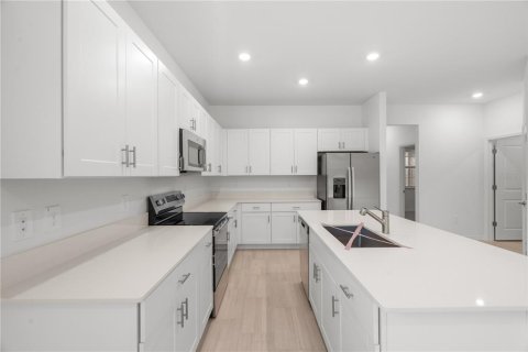 Casa en alquiler en Land O' Lakes, Florida, 3 dormitorios, 138.05 m2 № 2093244 - foto 17