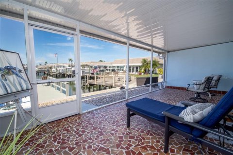 Villa ou maison à louer à Saint Petersburg, Floride: 2 chambres, 130.06 m2 № 2223767 - photo 19