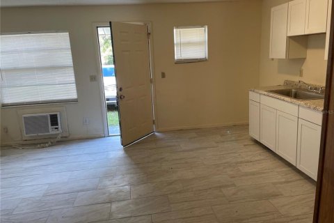 Immobilier commercial à vendre à Belleview, Floride: 11 chambres, 469.06 m2 № 1561560 - photo 3