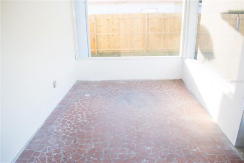 Casa en alquiler en New Port Richey, Florida, 2 dormitorios, 66.89 m2 № 1732537 - foto 16