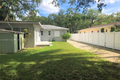 House in Fort Lauderdale, Florida 1 bedroom, 46.45 sq.m. № 1939207 - photo 20