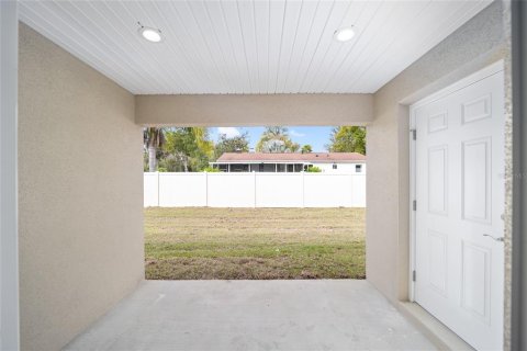 House in Belleview, Florida 3 bedrooms, 109.72 sq.m. № 1725400 - photo 14