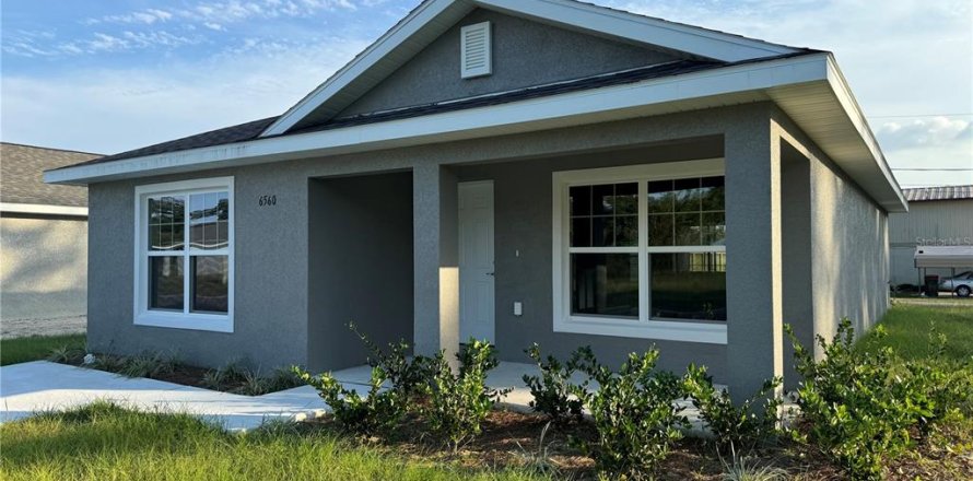 House in Belleview, Florida 3 bedrooms, 109.72 sq.m. № 1725400