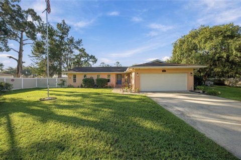 Villa ou maison à Ocala, Floride 3 chambres, 139.73 m2 № 2415020