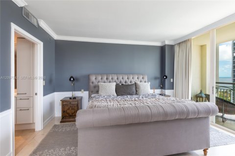 Condo in Miami, Florida, 1 bedroom  № 2394460 - photo 4