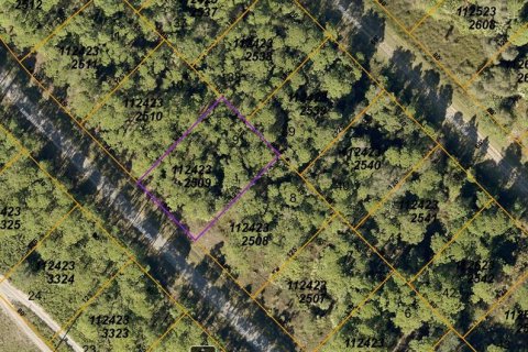 Terreno en North Port, Florida № 2210415