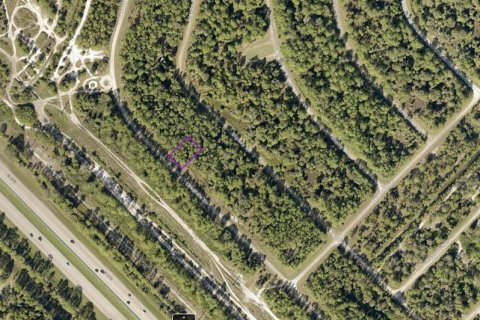 Terreno en venta en North Port, Florida № 2210415 - foto 2