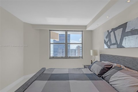 Copropriété à vendre à Hallandale Beach, Floride: 2 chambres, 80.82 m2 № 1955371 - photo 21