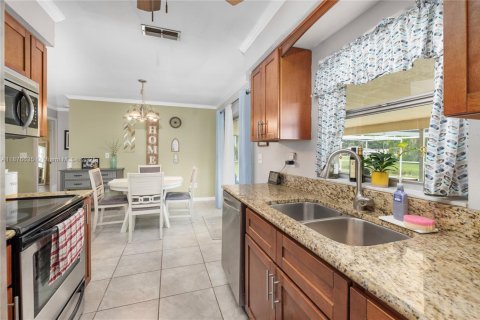 Casa en venta en Fort Myers, Florida, 3 dormitorios, 97.55 m2 № 1924151 - foto 9