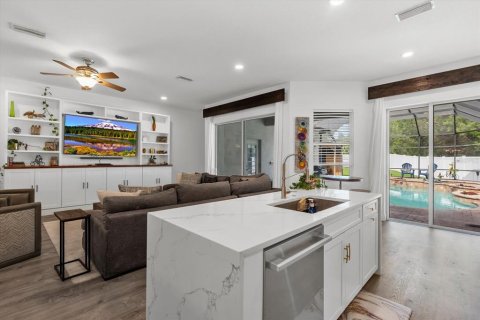 Casa en venta en Lakewood Ranch, Florida, 3 dormitorios, 188.96 m2 № 1832717 - foto 11