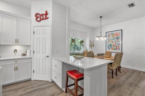 Casa en venta en Lakewood Ranch, Florida, 3 dormitorios, 188.96 m2 № 1832717 - foto 9