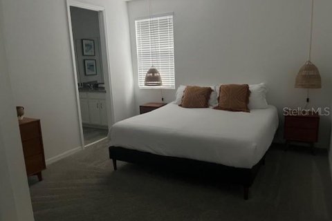 Casa en venta en Kissimmee, Florida, 9 dormitorios, 405.33 m2 № 1548981 - foto 14