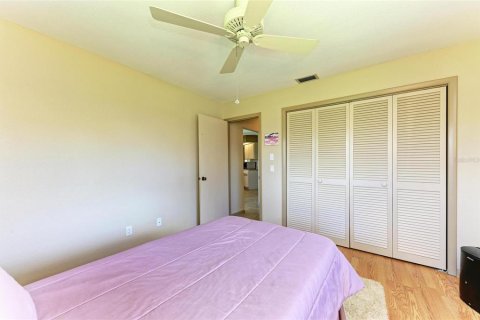 House in Punta Gorda, Florida 3 bedrooms, 188.59 sq.m. № 1902512 - photo 16