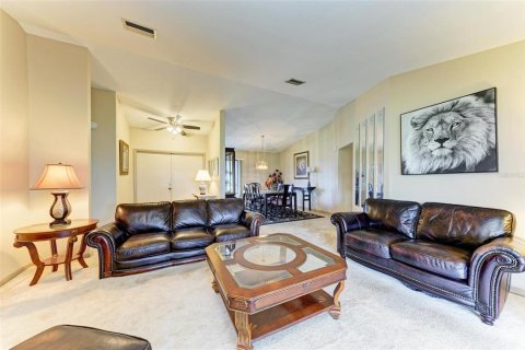 House in Punta Gorda, Florida 3 bedrooms, 188.59 sq.m. № 1902512 - photo 25