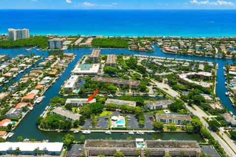 Condo in Boca Raton, Florida, 1 bedroom № 2259698