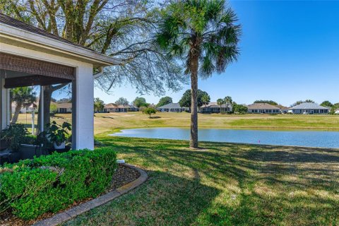 House in Ocala, Florida 3 bedrooms, 167.78 sq.m. № 2166527 - photo 25