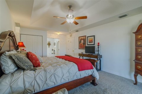 House in Ocala, Florida 3 bedrooms, 167.78 sq.m. № 2166527 - photo 14