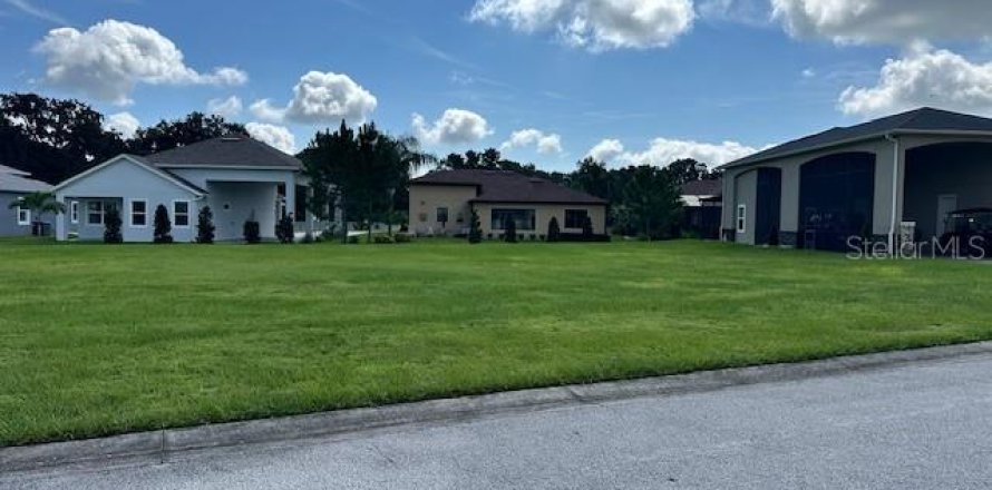Land in Polk City, Florida № 1367782