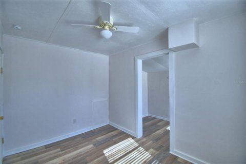 House in Auburndale, Florida 2 bedrooms, 69.49 sq.m. № 1909483 - photo 27