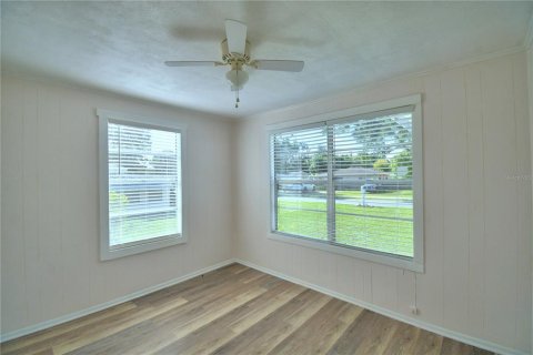 House in Auburndale, Florida 2 bedrooms, 69.49 sq.m. № 1909483 - photo 20