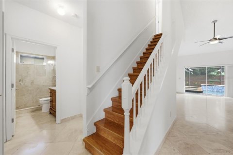 Villa ou maison à vendre à Orlando, Floride: 5 chambres, 207.92 m2 № 2195941 - photo 11