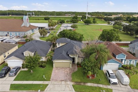 Villa ou maison à vendre à Orlando, Floride: 5 chambres, 207.92 m2 № 2195941 - photo 5