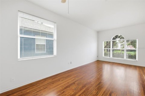 Villa ou maison à vendre à Orlando, Floride: 5 chambres, 207.92 m2 № 2195941 - photo 9