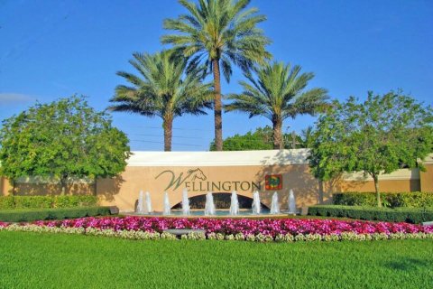 Casa en venta en Wellington, Florida, 6 dormitorios, 529.08 m2 № 1225696 - foto 1