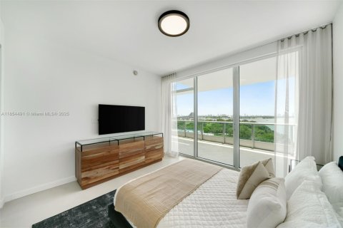 Condominio en venta en Miami, Florida, 2 dormitorios, 150.5 m2 № 1872483 - foto 16