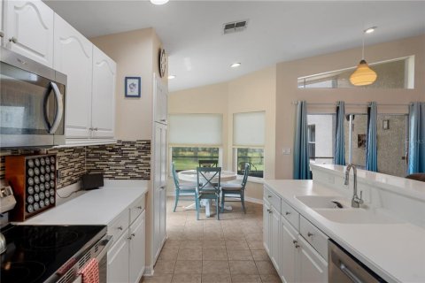 House in Spring Hill, Florida 3 bedrooms, 186.18 sq.m. № 2110474 - photo 21