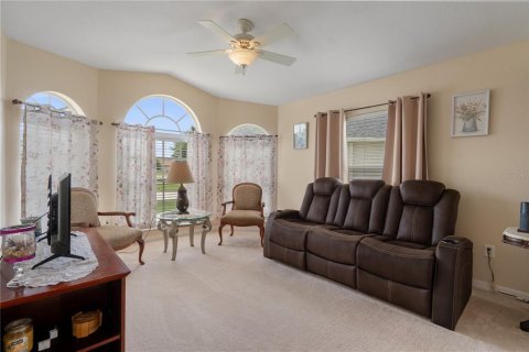 House in Spring Hill, Florida 3 bedrooms, 186.18 sq.m. № 2110474 - photo 6