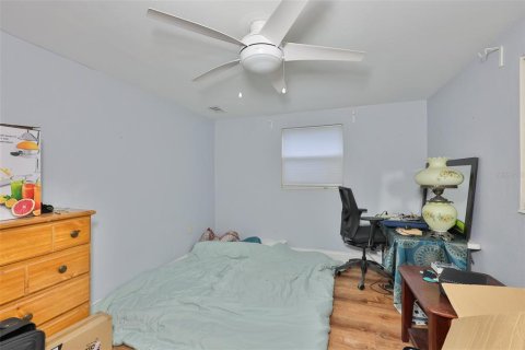 Casa en venta en Brandon, Florida, 4 dormitorios, 261.8 m2 № 2156989 - foto 30