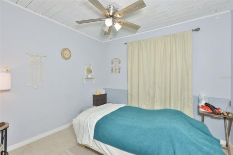 Casa en venta en Brandon, Florida, 4 dormitorios, 261.8 m2 № 2156989 - foto 12